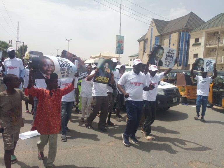 Run Goodluck Jonathan Run  group stage 50,000 man march in Kano