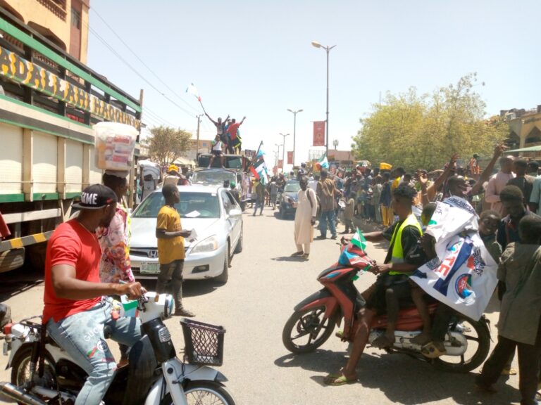  Labour Party Leaders decamp to APC. As former Nigerian ambassador to Austria  Jerry Ugokwe storms Kano for  Gawuna-Garo