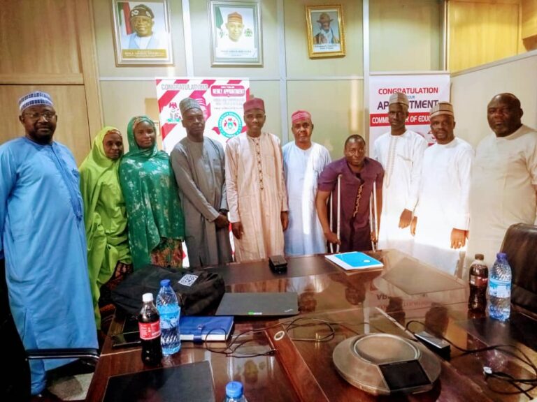 KNSG Strengthens Collaboration With PLANE To Revive Education Sector